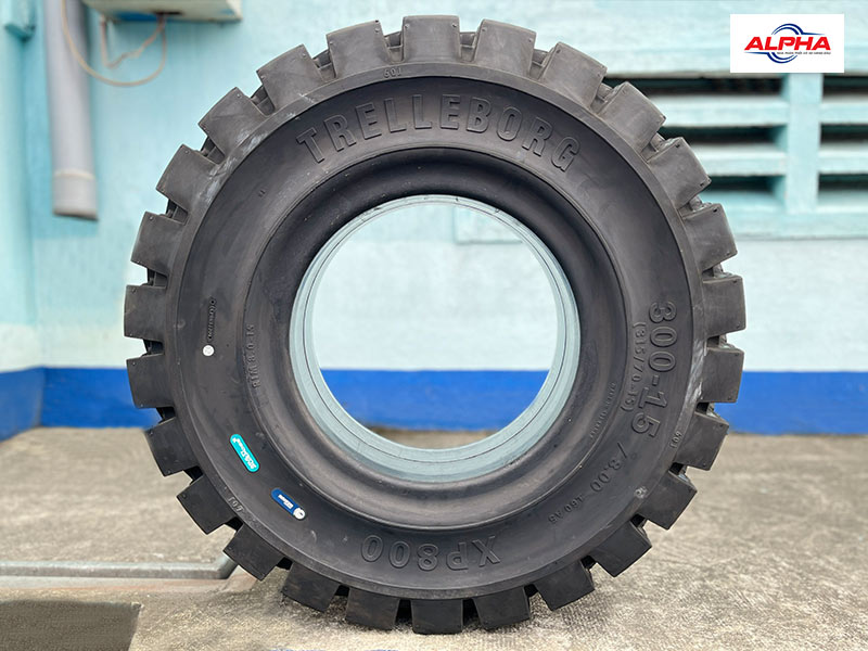 Lốp xe nâng 300-15