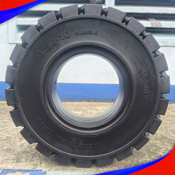 LỐP XE NÂNG 650-10 MR – SOLID
